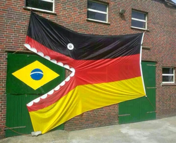 Cineva a ştiut dinainte