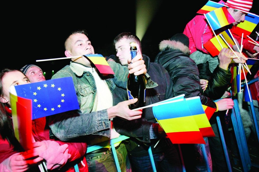 Cât au durat negocierile de aderare la UE pentru România. Aviz pentru Republica Moldova și Ucraina