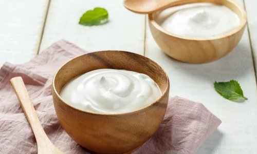 Iaurt FOTO Shutterstock