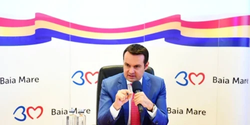 Cătălin Cherecheş a declarat că orice bărbat ar fi cucerit de frumuseţea Elenei Udrea jpeg