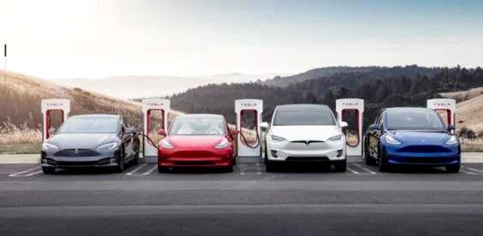 30 de minute ajung pentru încărcarea acumulatorilor la o capacitate de 80% FOTO Tesla