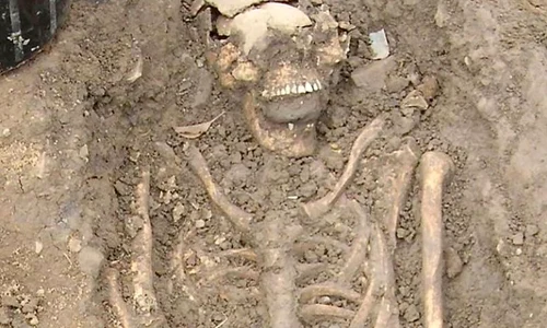 O descoperire arheologică relevă credinţa în zombi a irlandezilor din Evul Mediu jpeg