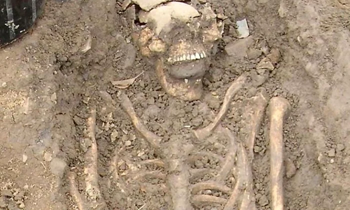 O descoperire arheologică relevă credinţa în zombi a irlandezilor din Evul Mediu jpeg