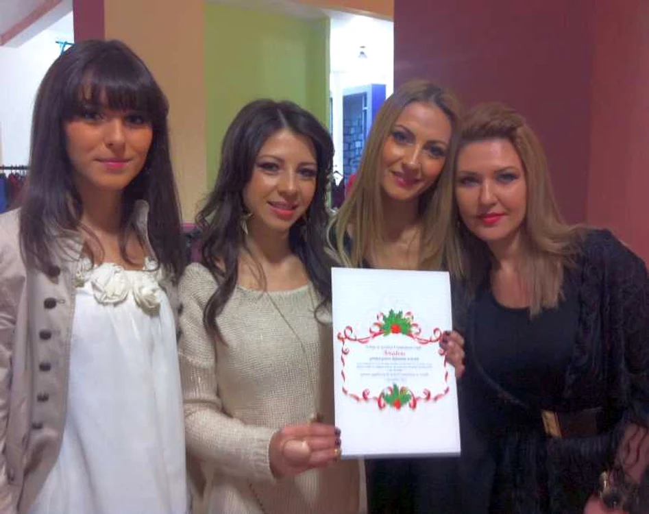 
    Fetele de la Amadeus au fost premiate la «Gala lui Moş Crăciun».  
