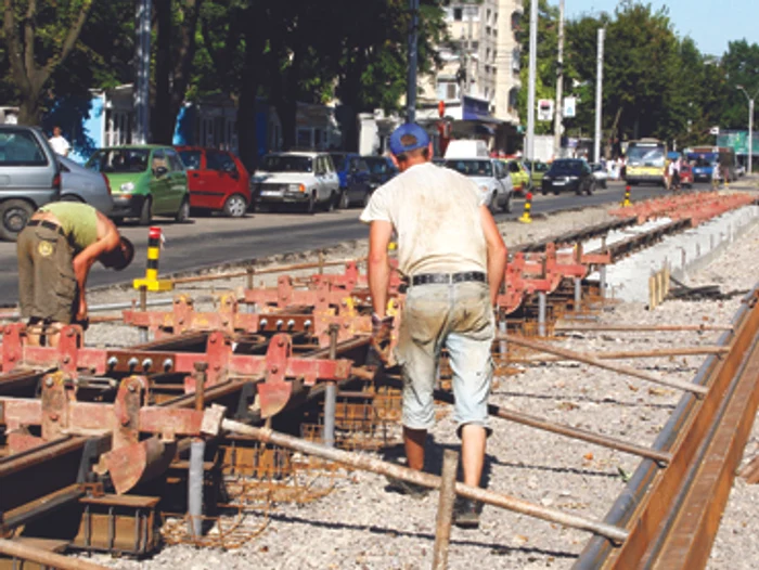 Iaşi: „Se lucrează încet şi cam fără cap“ (CAMPANIE)