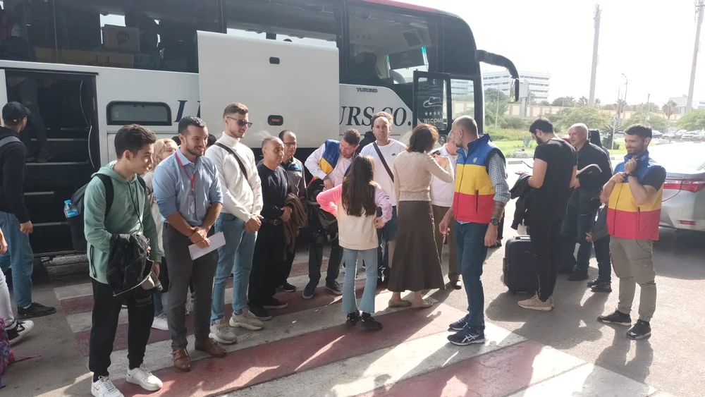 Români evacuați din Gaza FOTO MAE