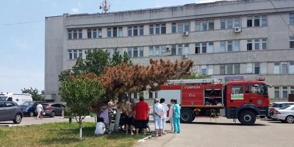 Incendiu la Spitalul CFR Constanta FOTO ISU Dobrogea