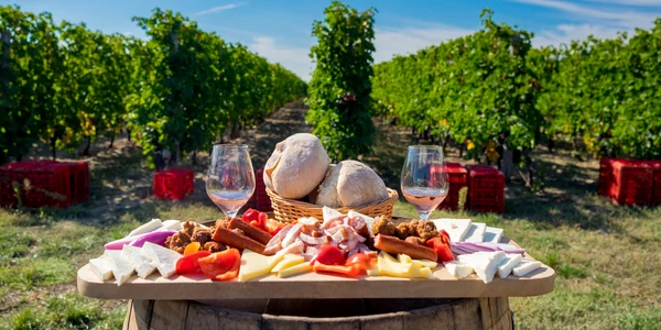 Produse traditionale Foto shutterstock 498763285 jpg