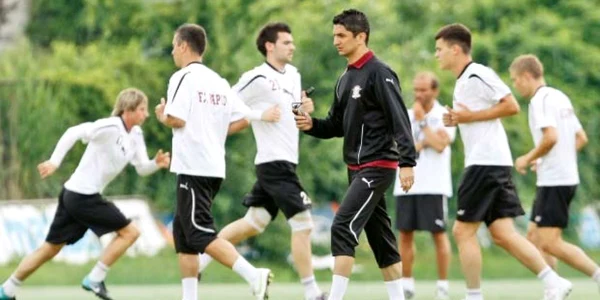 Răzvan Lucescu tratează amicalele ca pe nişte antrenamente mai tari