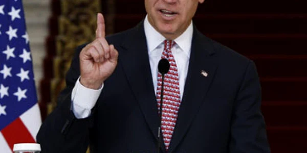 Ce l-a adus pe Joe Biden la Bucureşti? Criza flancului estic al NATO
