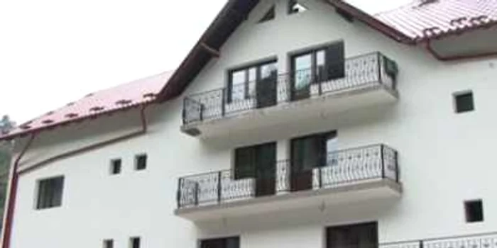 Pitesti: Hotelul Piscu Negru a fost închis temporar