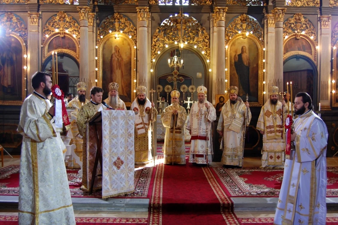Foto: Slujba religioasă în Catedrala Sf. Nicolae din Giula.