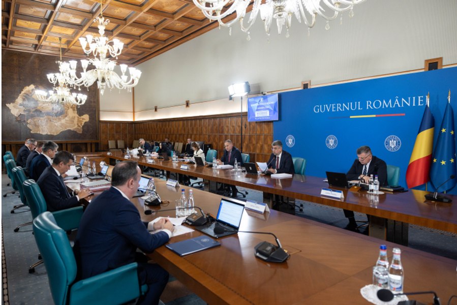 Cum a crescut aparatul bugetar în 2025, deși ar fi trebuit să scadă. Sistemul public are peste 1,3 milioane de angajați 