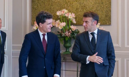 nicusor dan si macron foto facebook png