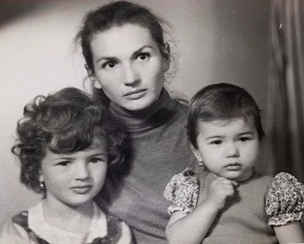 2 maria basescu in tinerete jpg jpeg