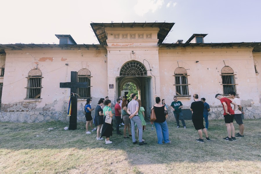 Apel pentru „Închisoarea Tăcerii” de la Râmnicu Sărat. „E o datorie de onoare față de cei care au suferit și murit acolo”