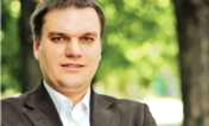 Adam Burakowski (33 de ani) scoate la iveală documente care confirmă vechi speculaţii