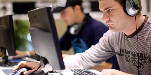 Jocurile pe calculator pot crea dependență FOTO: ADEVĂRUL