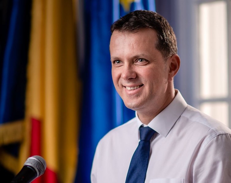 Ionuț Moşteanu: USR nu va vota Cabinetul Ciolacu