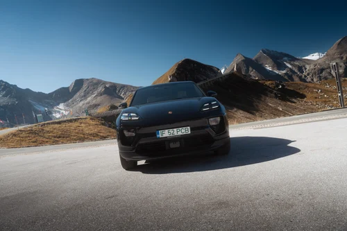 Detalii exterior Porsche Macan 4 Foto: Autocritica