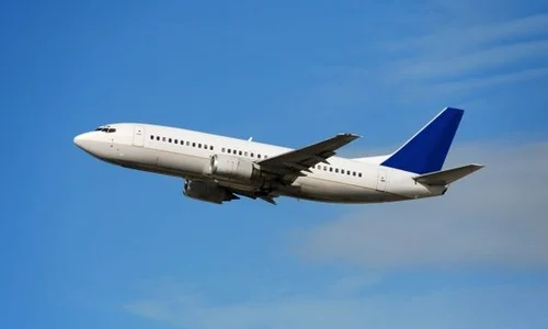 avion aterizare constanta jpeg