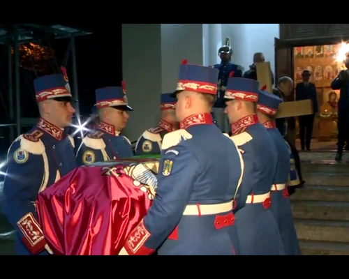 Sicriul cu rămăşiţele pământeşti ale lui Alexandru Ghyka foto captura video digi24 png