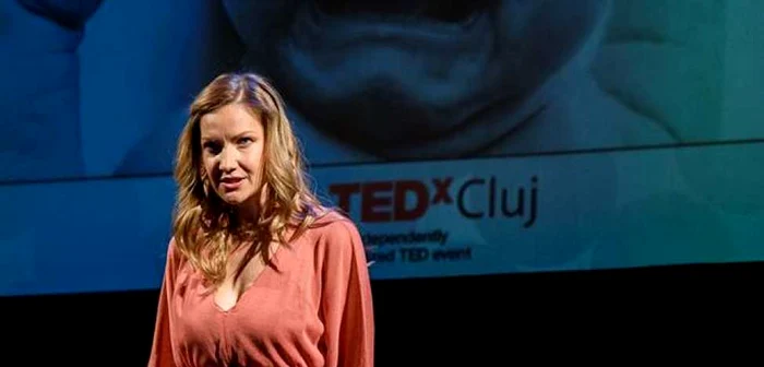 Melania Medeleanu la TEDxCluj  FOTO Nicu Cherciu, TEDxCluj