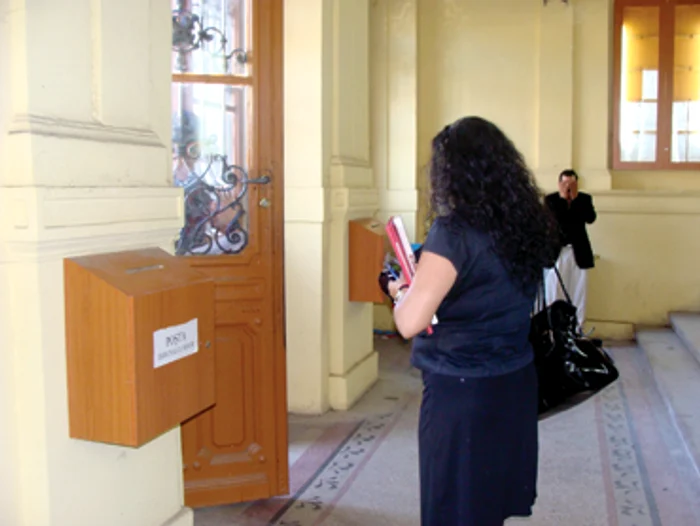 Oradea: Cauze civile şi penale, amânate până în ianuarie