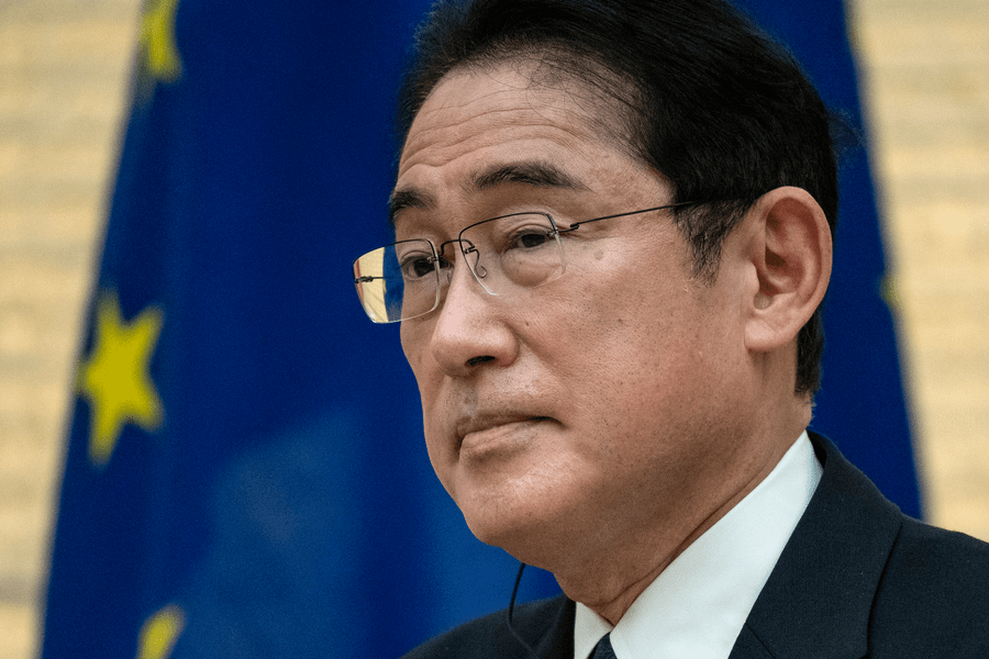 China speră ca deplasarea premierului nipon în Ucraina să ajute la „răcorirea situaţiei”, „nu opusul”