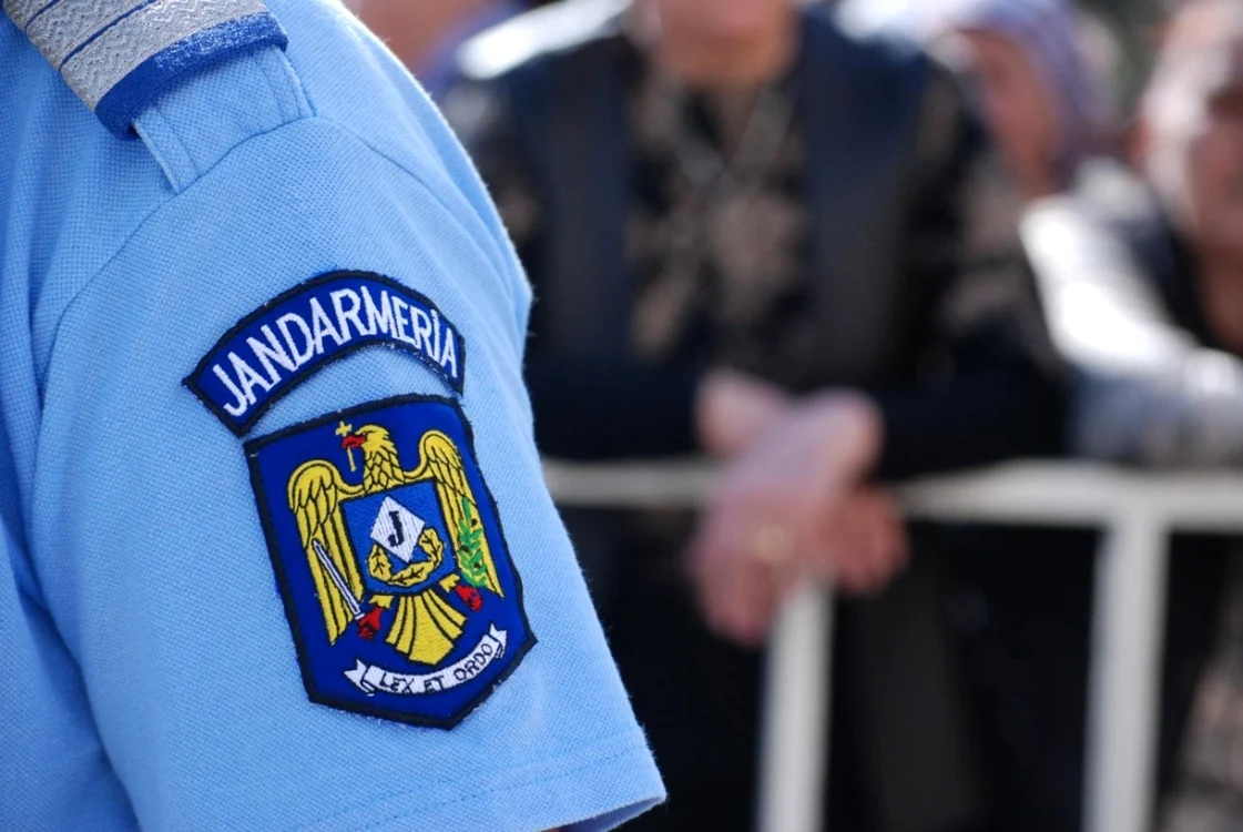 Din cauza situaţie pandemice, cei 52 de candidaţi din Botoşani au trebuit să susţină proba scrisă în incinta Colegiului Naţional „A.T. Laurian” din municipiu.