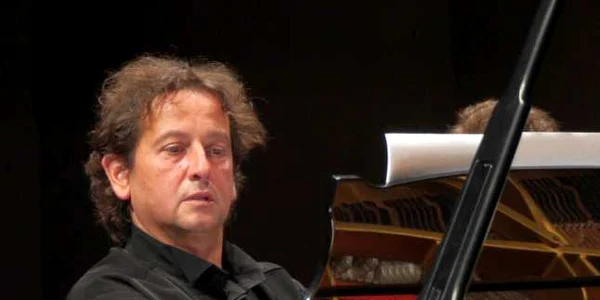 Horia Mihail în concert. FOTO Virgil Oprina