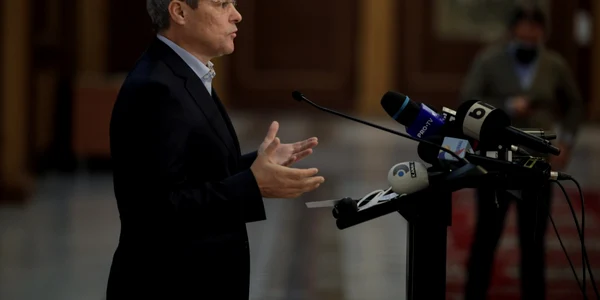 DACIAN CIOLOS FOTO INQUAM PHOTOS GEORGE CALIN