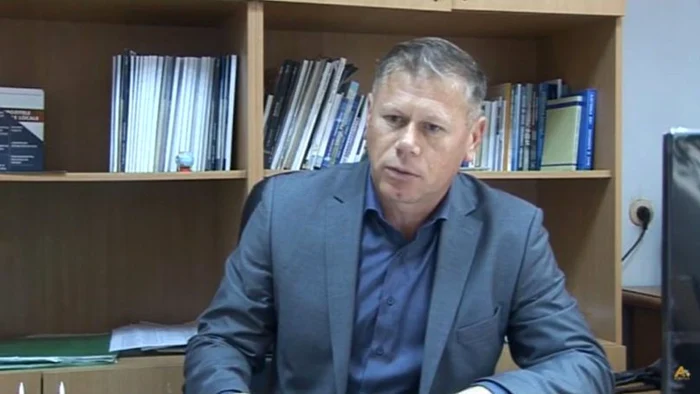 Situație bizară într-un sat din Republica Moldova. Un primar, acuzat că ucis un copil, a câștigat un nou mandat