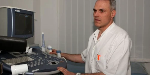 Cezar Podaşcă este unul dintre cei mai apreciaţi şi căutaţi medici ginecologi din Braşov. Foto:Stelian Grăjdan