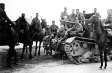 Ce fel de tancuri avea în dotare Armata Roșie în momentul invaziei germane?  jpeg