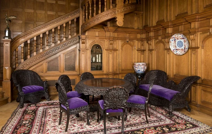 Cadoul primit regele Carol al II-lea de la Mahradjahul de Kapurthala (© Muzeul Național Peleș)