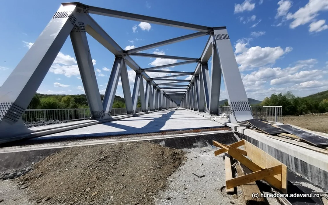 santierul feroviar ilteu gurasada zona viitoarelor tuneluri foto daniel guta adevarul