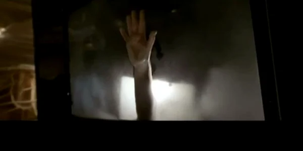 Geam aburit titanic captura youtube
