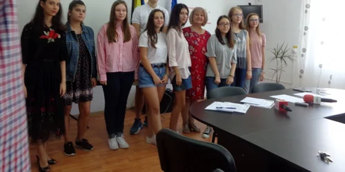 premiere elevi slatina