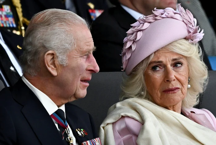 Regele Charles şi soţia sa Camilla au ajuns vineri în Australia. Foto Profimedia