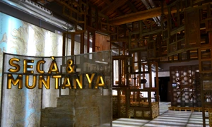 Sala de secà i muntanya del Museu Valencià d'Etnologia jfif