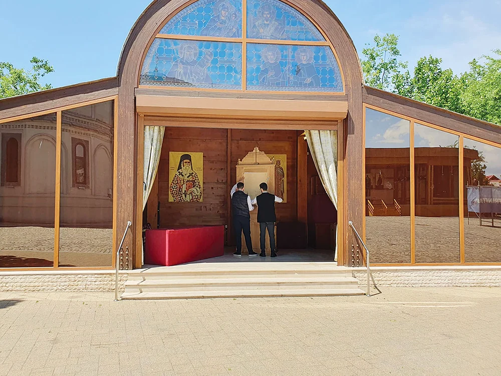 La Catedrala  Patriarhală, ieri,  pregătirile erau în toi