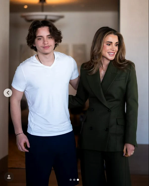 Regina Rania Instagram (1) png