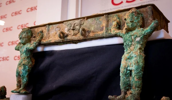 car antic fara egal descoperit printre vestigiile unui popor misterios care si a incendiat propriile cladiri apoi a disparut complet 1085529 jpg