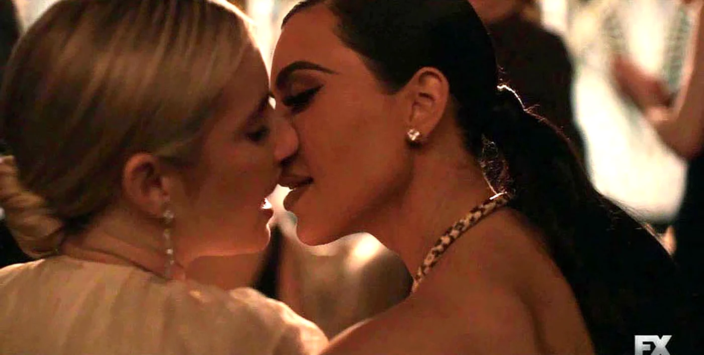 Kim Kardashian și Emma Roberts, Profimedia (1) jpg