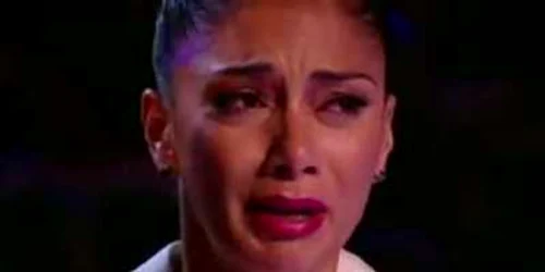 Nicole Scherzinger, în lacrimi la “X Factor” 