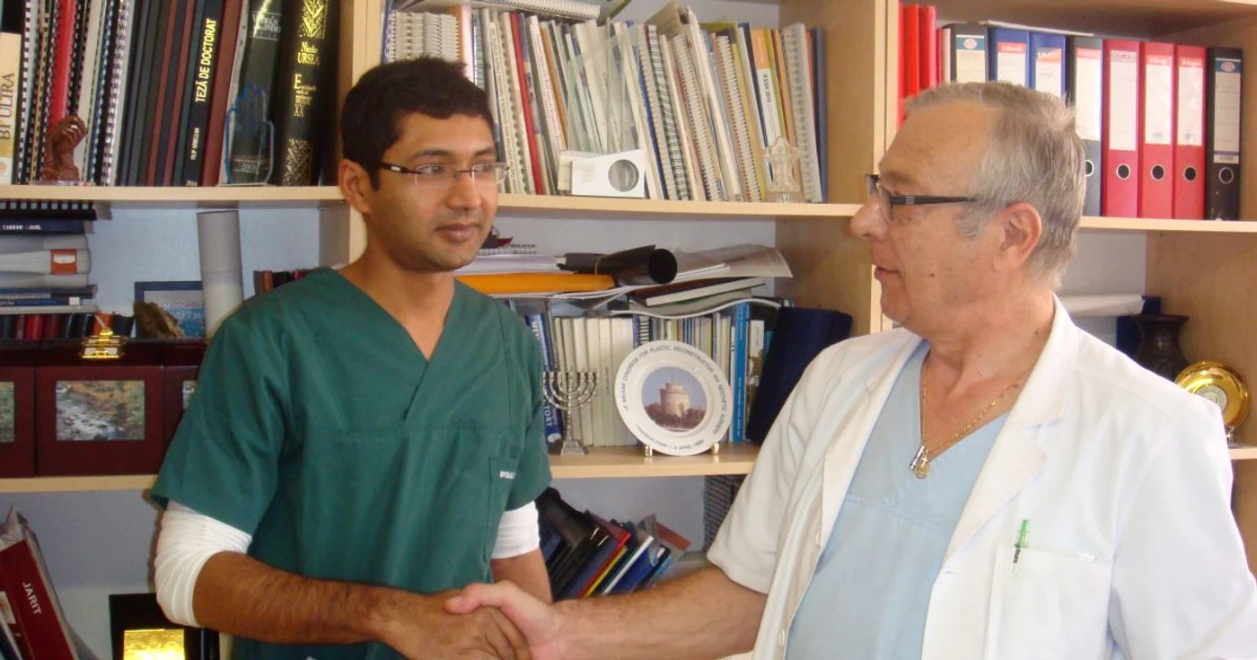 Yusuf Abbas, rezidențiat departe de casă. 
