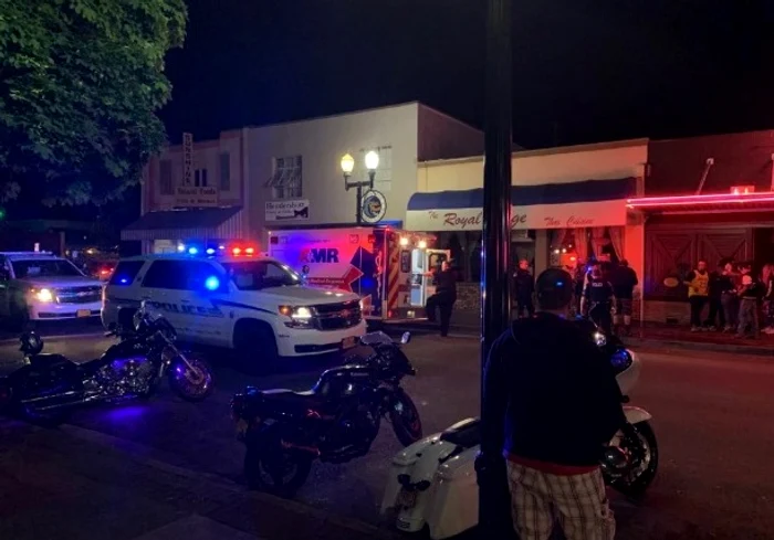 Poliția din Oregon a fost chemată să aplaneze o bătaie dintr-un club de noapte la scurt timp după ora 23.00