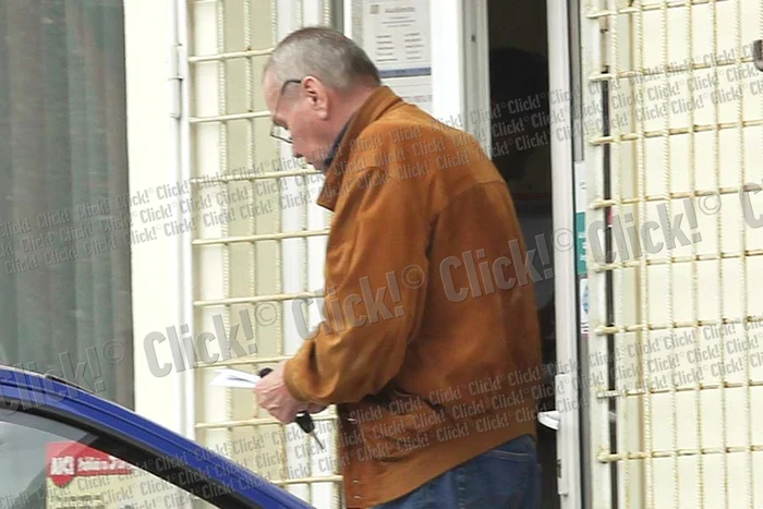 Cornel Patrichi pare  ușor derutat (Fotografii: Mihai Ionescu)