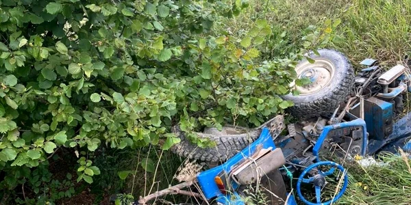 tractor rasturnat FOTO  neamt365 jpg